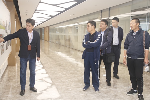 02参观aitiyu爱体育官方在线入口-aitiyu爱体育(中国)
总部.JPG