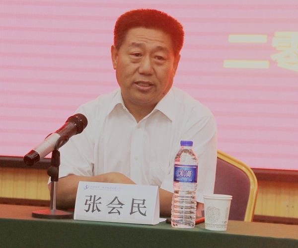 aitiyu爱体育官方在线入口-aitiyu爱体育(中国)
党委书记张会民对新员工提出希冀.jpg