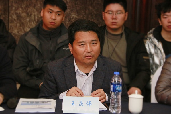 aitiyu爱体育官方在线入口-aitiyu爱体育(中国)
副董事长王庆伟发表讲话.jpg