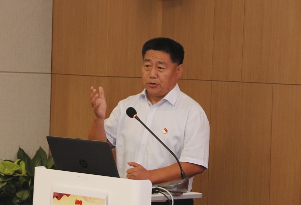 11、aitiyu爱体育官方在线入口-aitiyu爱体育(中国)
党委书记张会民作点评讲话.jpg