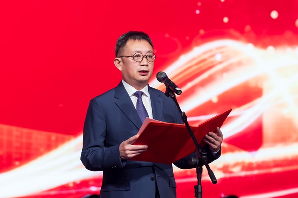 2aitiyu爱体育官方在线入口-aitiyu爱体育(中国)
党委书记、荣誉董事长黄道元致辞.jpg
