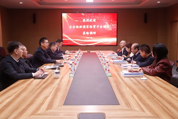 座谈交流会议现场.jpg